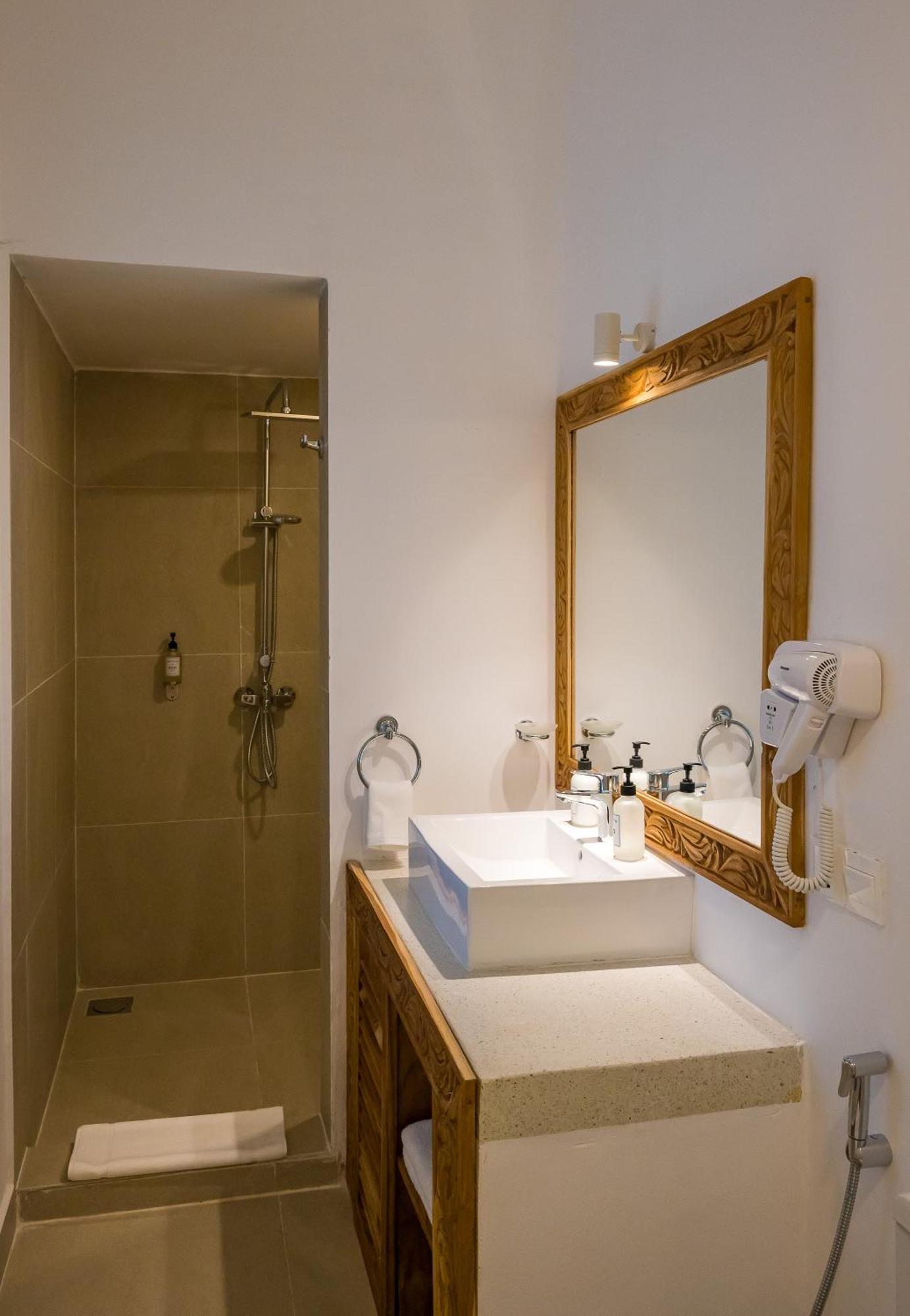 Ocean Boutique Hotel - Adults Only Pingwe Buitenkant foto