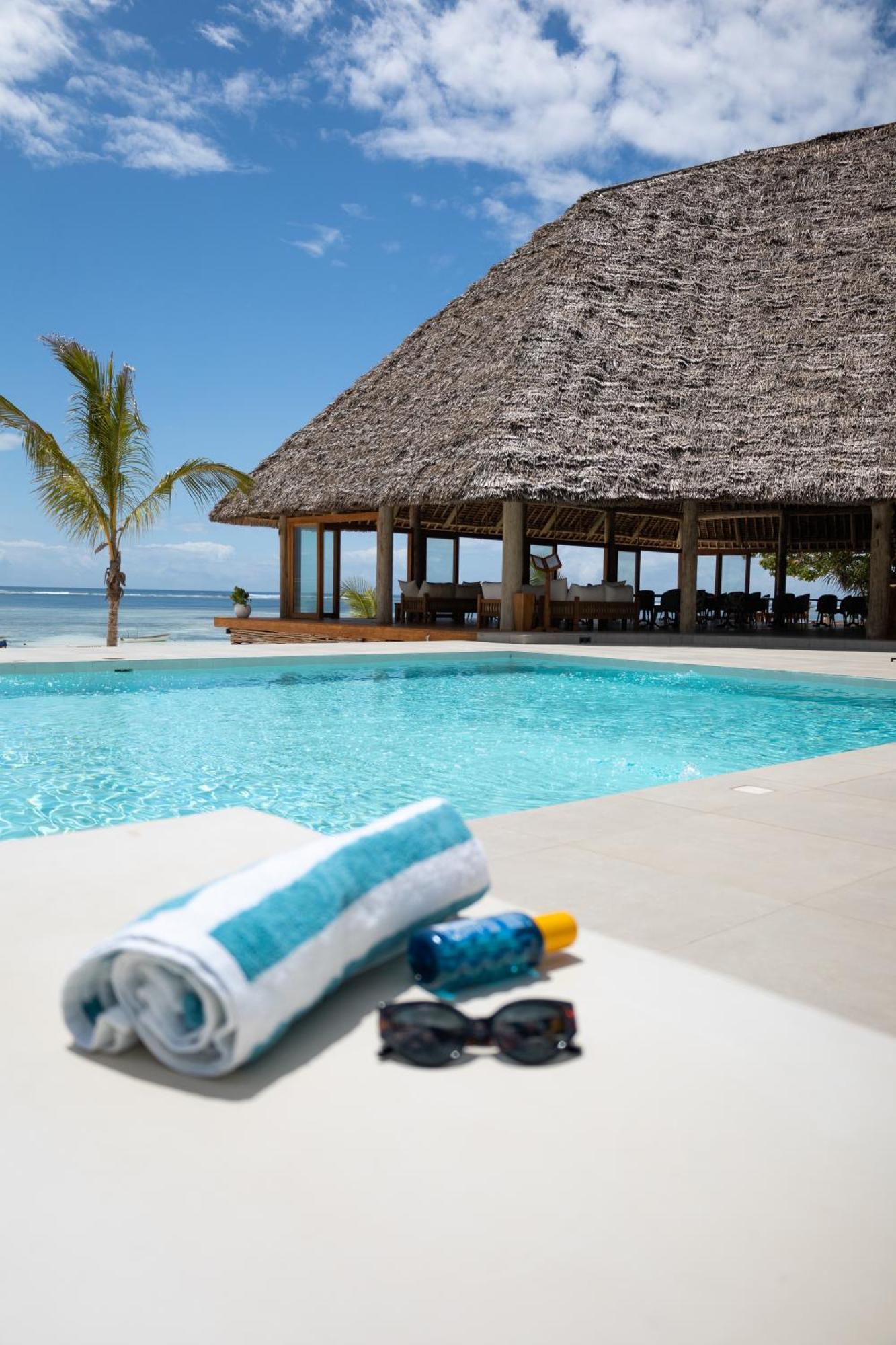 Ocean Boutique Hotel - Adults Only Pingwe Buitenkant foto